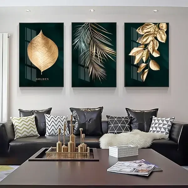 WALL DECOR